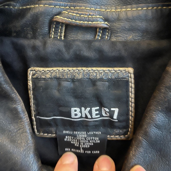 Mens BKE (Buckle) distressed leather jacket - Picture 5 of 5